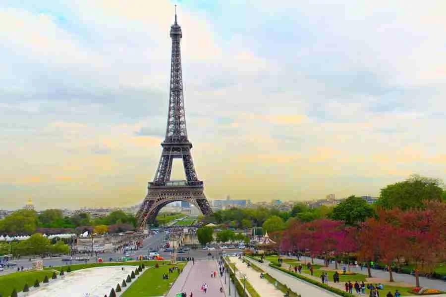 France Holiday packages tours hotels attractions and things to do Eifel Tower Adeli Kenya Safaris