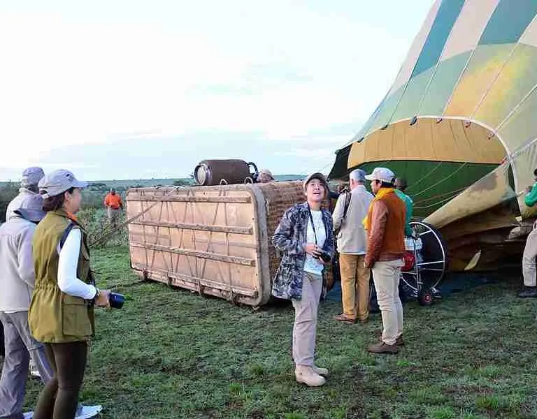 Masai Mara Hot Air Balloon safari experience   things to do in Masai Mara   Adeli Kenya Safaris   best Africa sustainable safari tour company in Kenya (2)