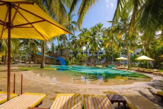 Kenya beach to Nairobi safaris